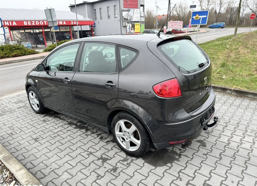 Seat Altea cena 9900 przebieg: 236000, rok produkcji 2004 z Czempiń małe 137